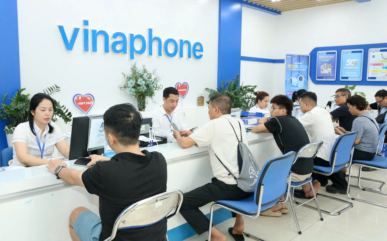 Khách hàng dễ dàng xác thực thông tin thuê bao cùng VinaPhone